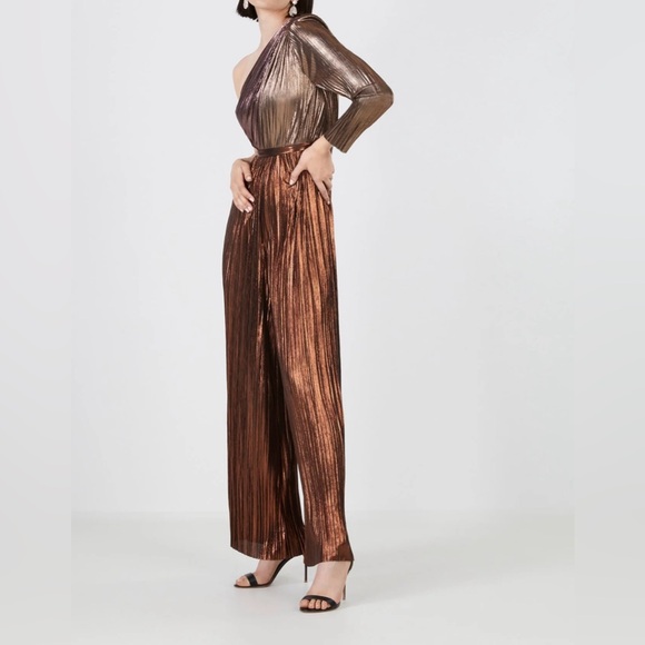 BCBGMaxAzriaMWX7D39 Metallic Pleated Jumpsuit Dresses in Copper Comb NWT
